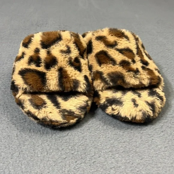 Jessica Simpson house shoes kids xl(4-5) brown cheetah print slip ons comfy - Picture 2 of 9